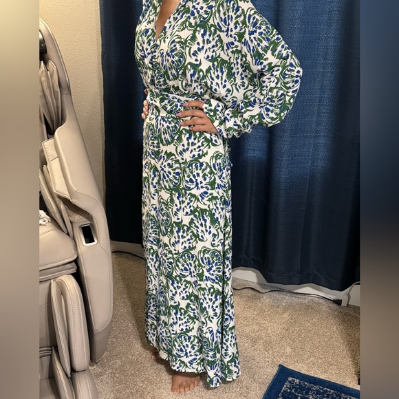 NWT Victoria Beckham